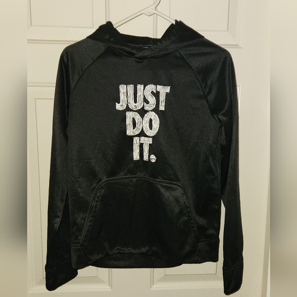 Nike Other - CHILDREN'S NIKE HOODIE !!